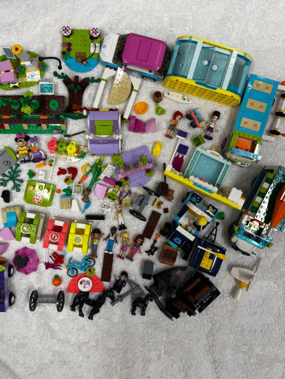LEGO Assorted Bricks, Pieces and Parts Disney Harry Potter Figurines - 300+
